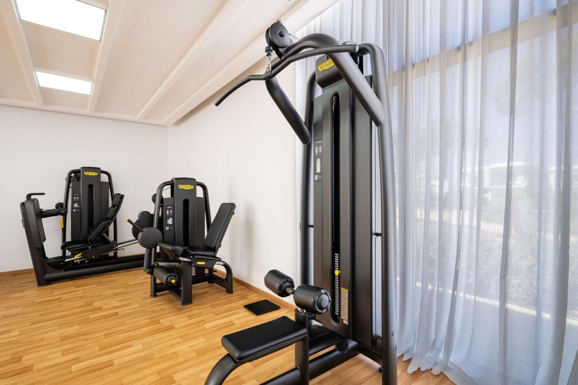 胡塞马丽笙度假村 外观 照片 A Technogym selection
