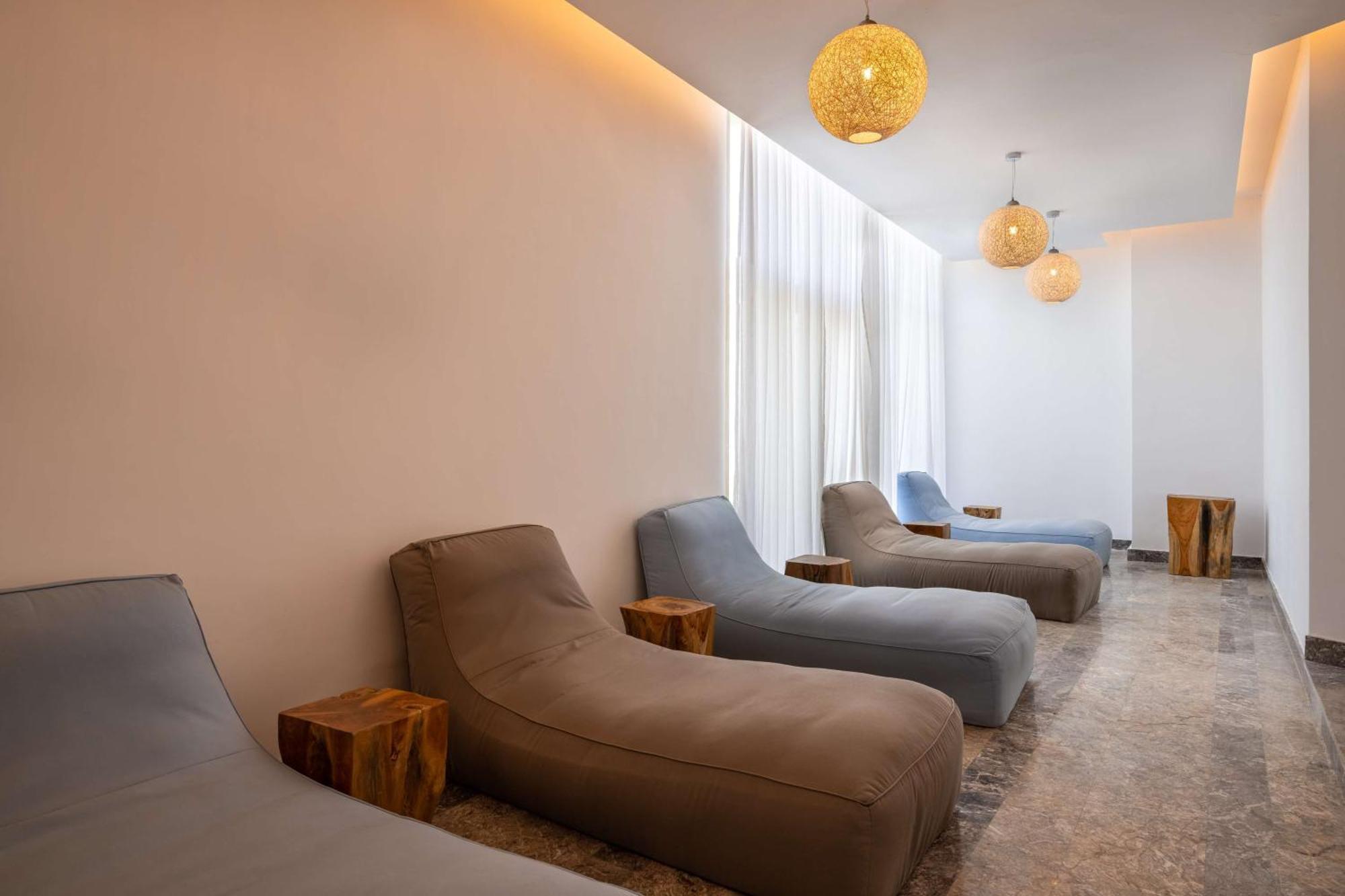 胡塞马丽笙度假村 外观 照片 The spa at the hotel