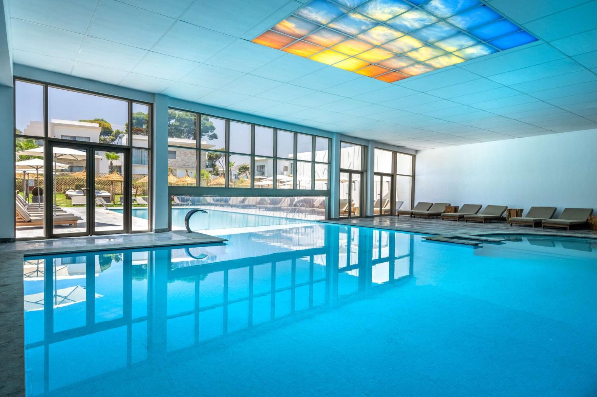 胡塞马丽笙度假村 外观 照片 The swimming pool at the hotel